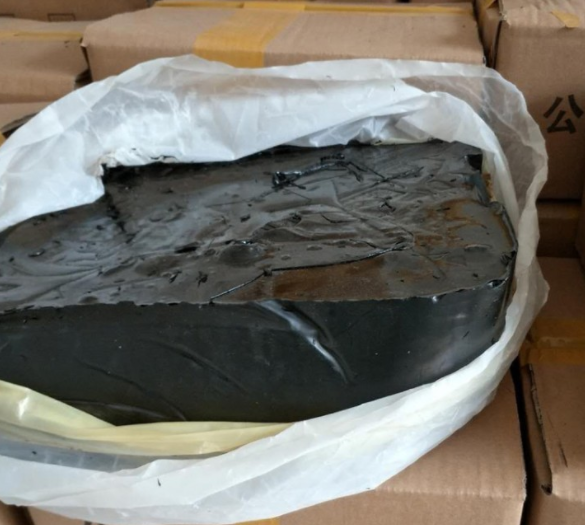 山東路面密封膠廠家介紹路面密封膠使用施工步驟